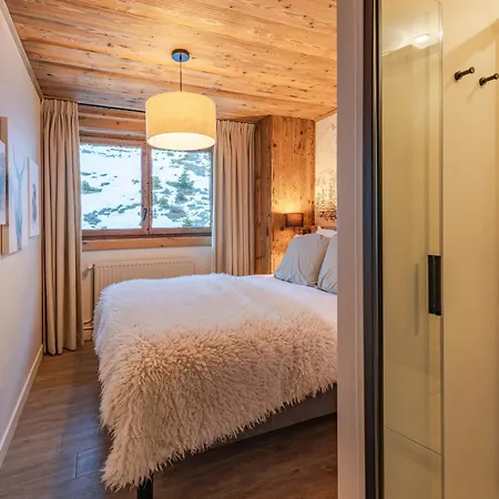 Appartement Moderne Courchevel, 2 Chambres, 6 Personnes - Fr-1-613a-43